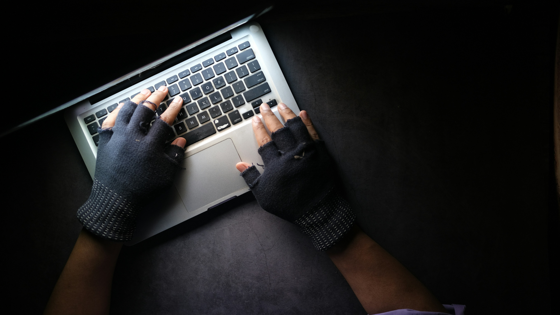 Golpes de engenharia social: como reconhecer e se proteger no dia a dia